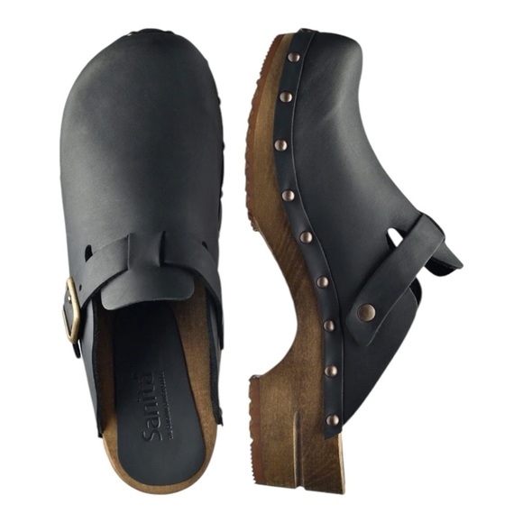 Sanita Kristel Stud Leather Clog in Black NWOB - Picture 1 of 10